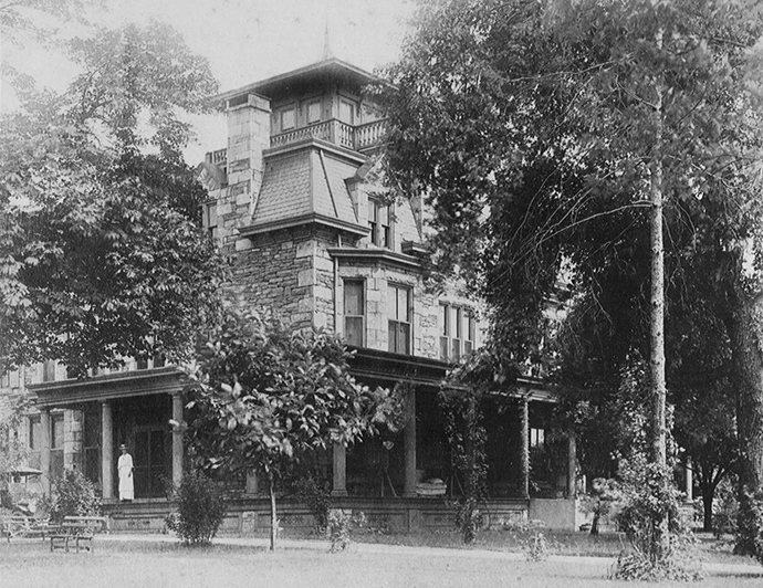 The Moffitt Mansion in the 1900s