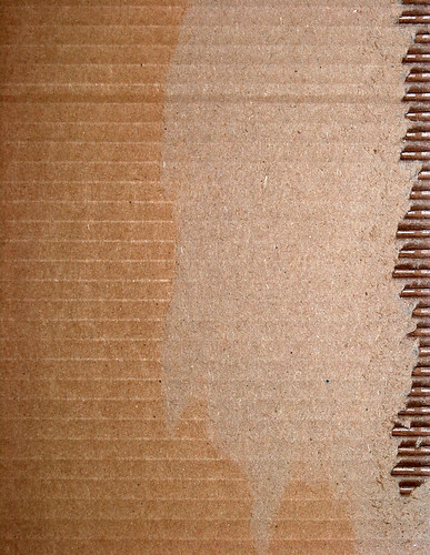 04_cardboard_exposed_right