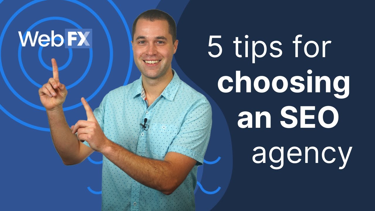 A man pointing at 5 tips on choosing an SEO agency