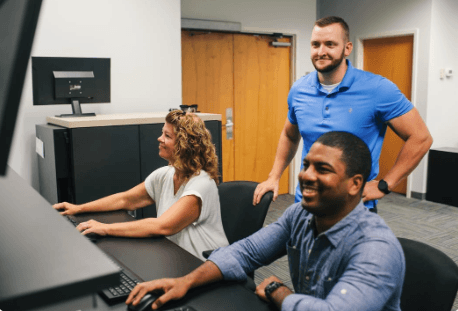 Employees working at Net Friends