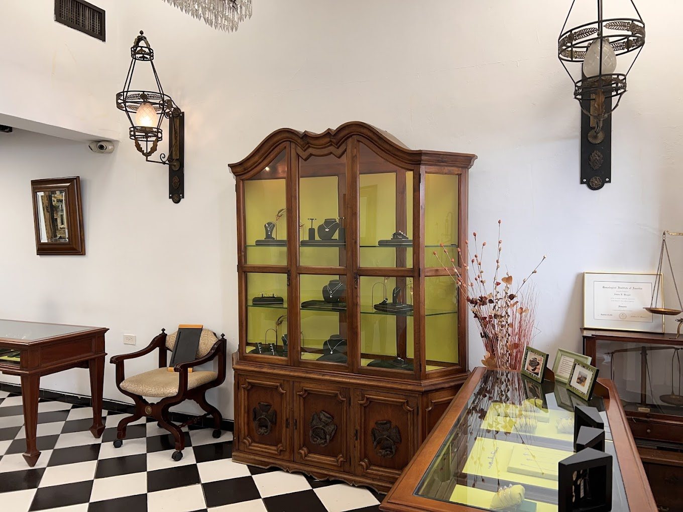 coqui el original inside store